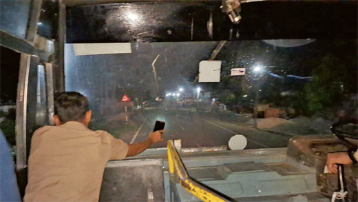 3 suspended for driving KKRTC bus using mobile phone torch